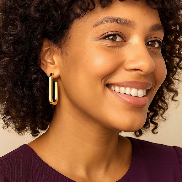 🆕 Sleek 18K Gold Plated Stainless Steel Modern U-Shape Statement Earrings - Picture 4 of 11